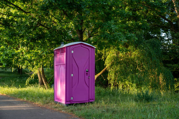 Portable Toilet Options We Offer in Clarksville, TX